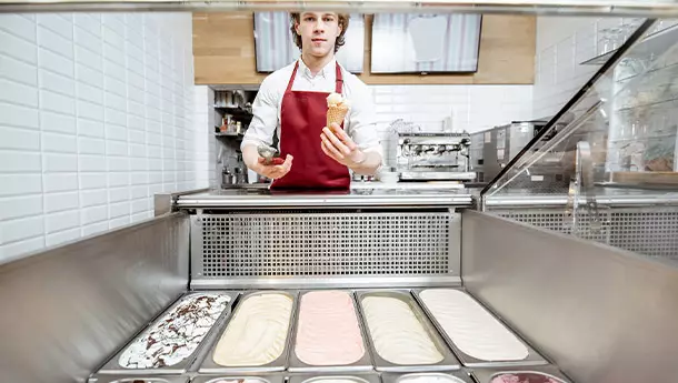 Quel matériel pour ouvrir un glacier ?